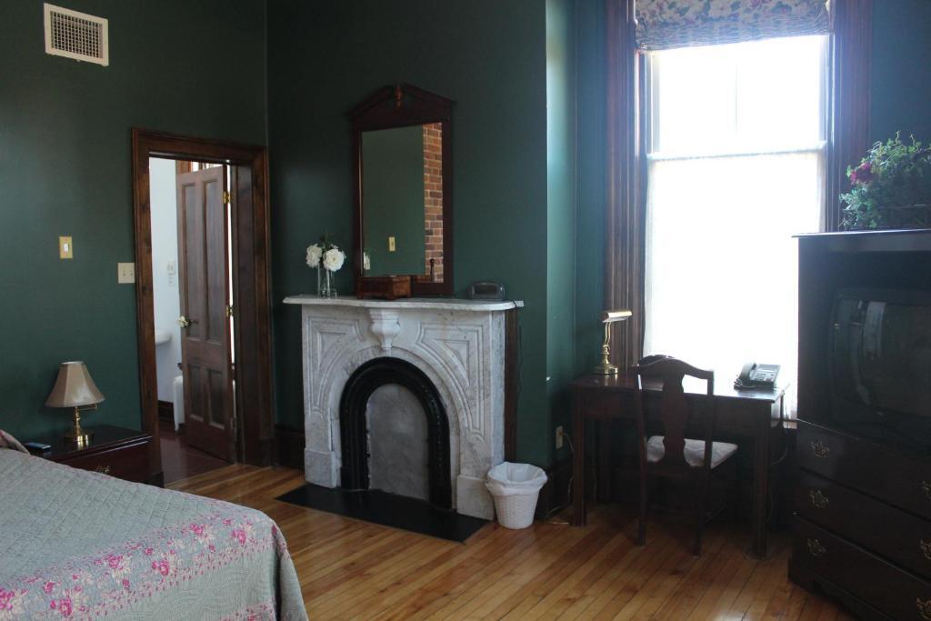 Customs House Inn Pictou Pokój zdjęcie